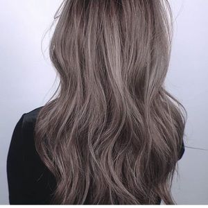 Meet your Posher, Olivia